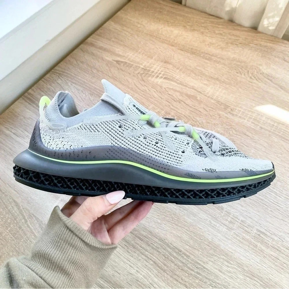 NWT Adidas Originals 4D Fusio Sneakers Shoes Running Grey Solar Yellow Women 9 - Picture 4 of 17